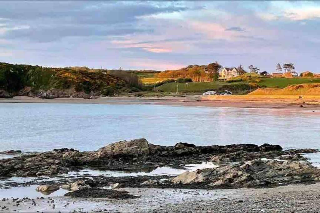 Lovely Two Bed Home In Cemaes, Anglesey Kültér fotó